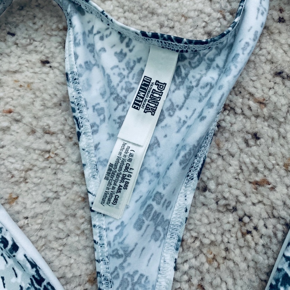 Snakeskin Razorback Sport Bra - Picture 3 of 4
